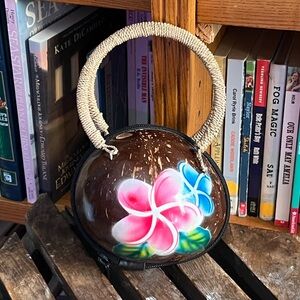 Coconut Purse Vintage